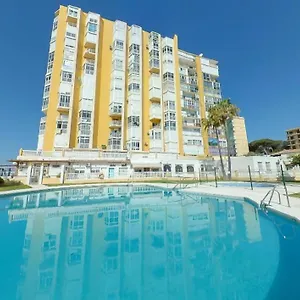 Apartamento Almirante Beach Málaga